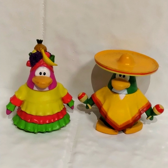 Y2K Disney Club Penguin 11 Piece 2" Figure *LOT* by JAXX Pacific - Picture 11 of 16